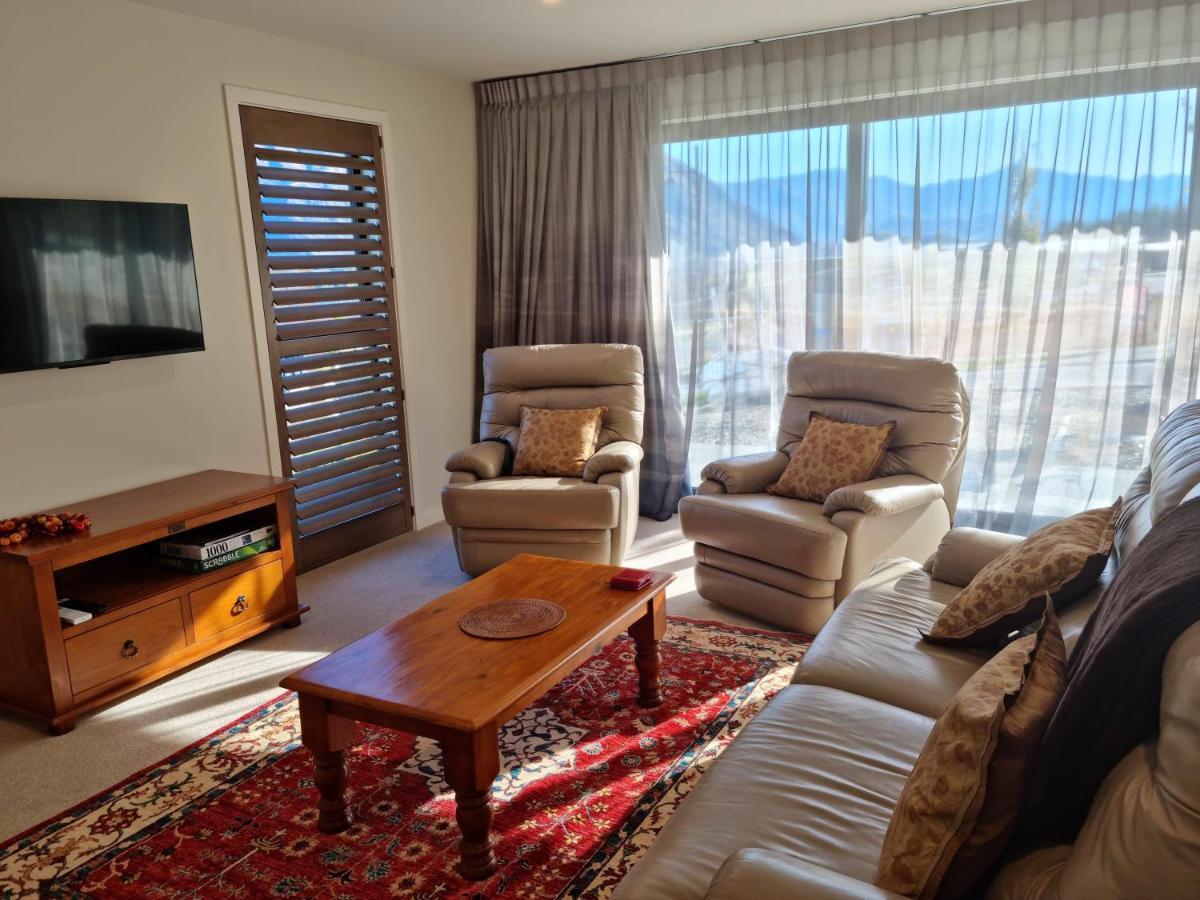Akitu Views Apartment Wanaka Luaran gambar